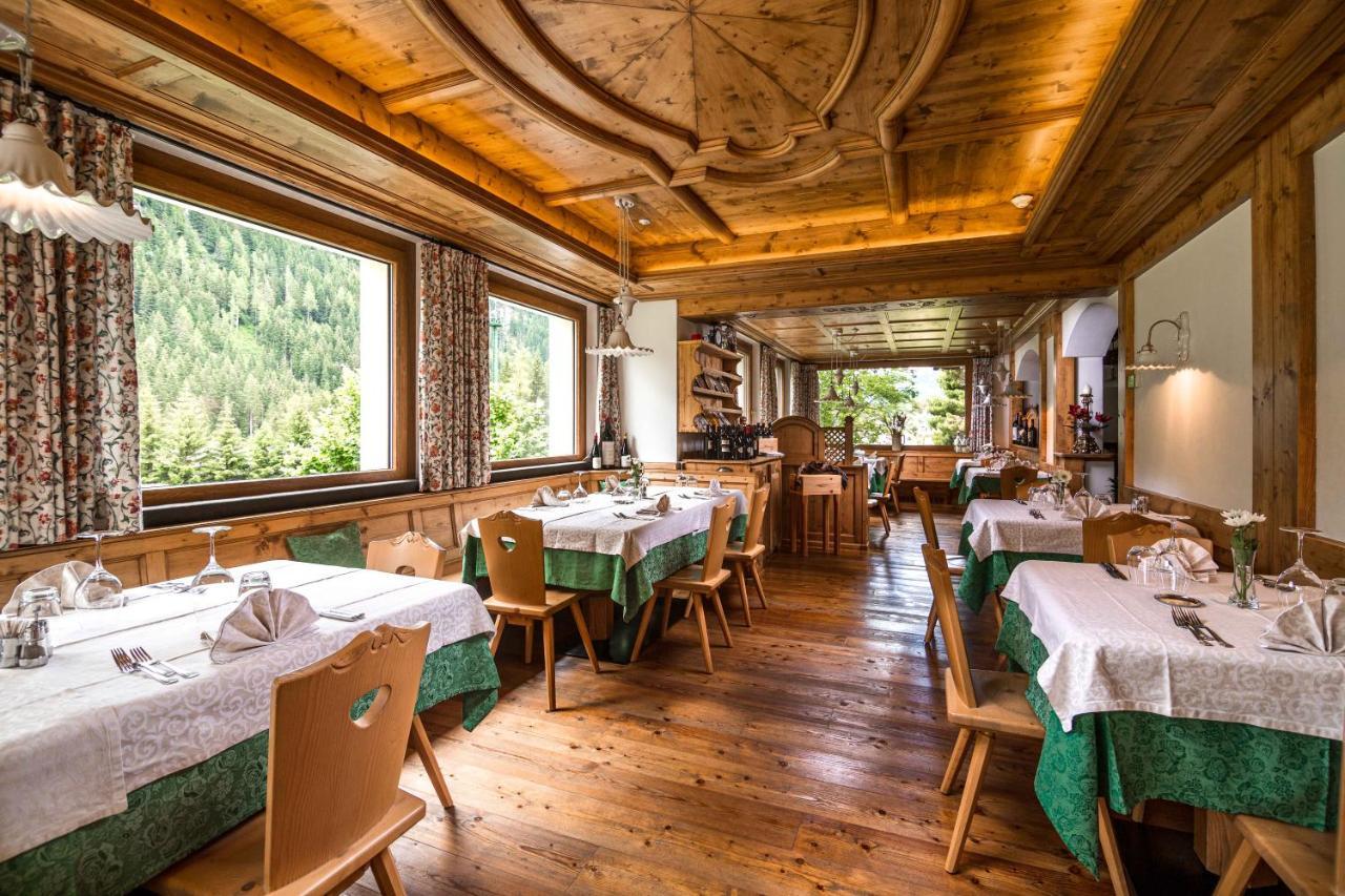 Hotel Salvan Campitello di Fassa Exterior foto